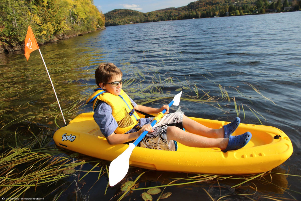 Blue & White Kids Kayak Paddle 152 cm V33670
